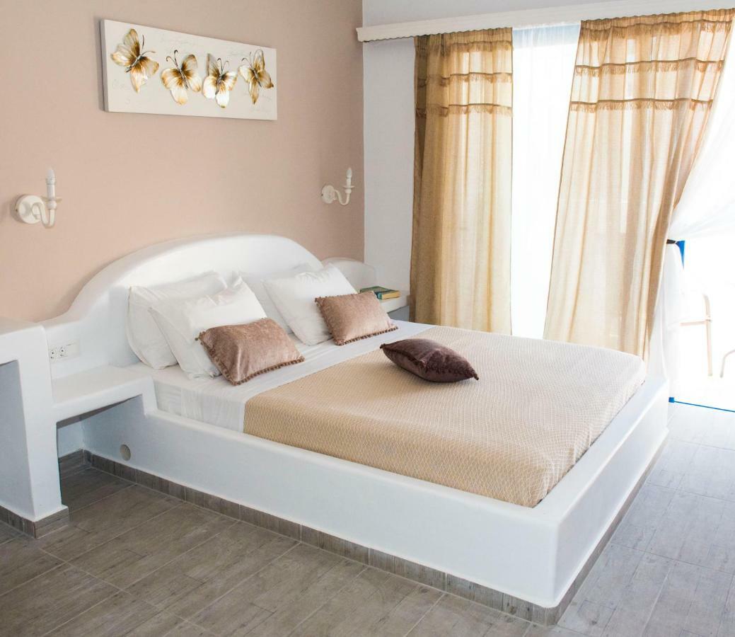 Ino Hotel Kamari  Luaran gambar